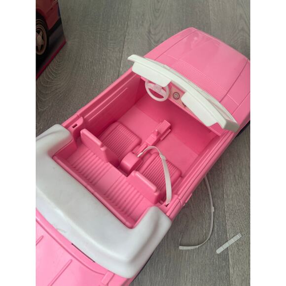 Vintage Barbie Pink Mustang Convertible 1993 Mattel Barbie Car Retro Collectible - Picture 4 of 11